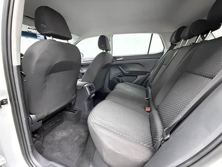 Фото 9 - Volkswagen Tacqua