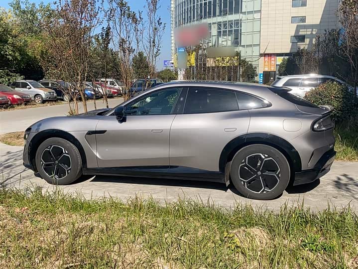 Фото 7 - Xiaomi YU7