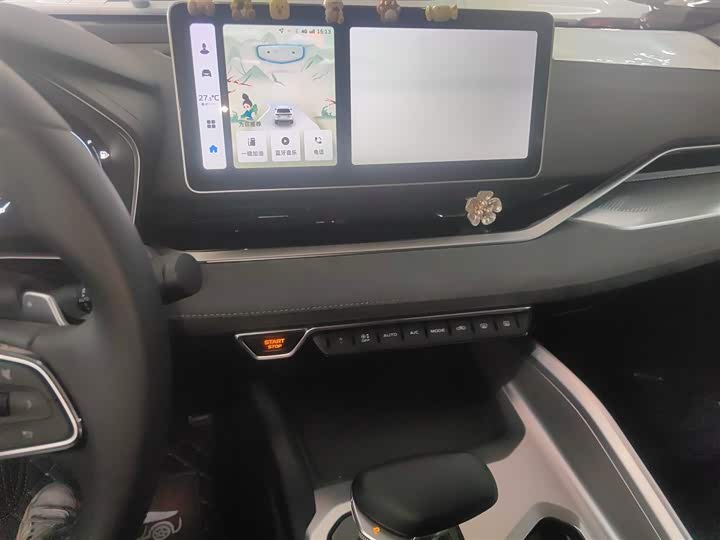 Фото 13 - Geely Preface