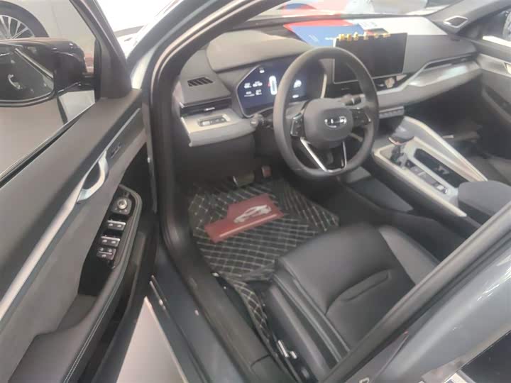 Фото 16 - Geely Preface