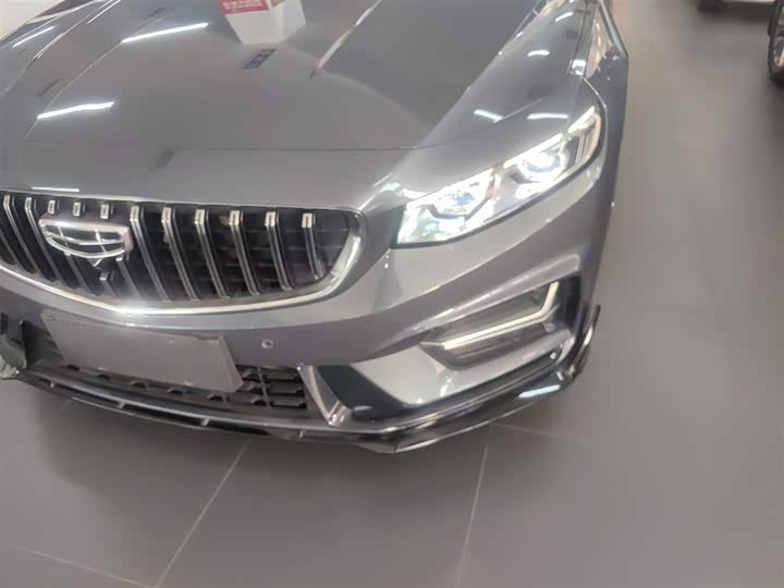 Фото 24 - Geely Preface