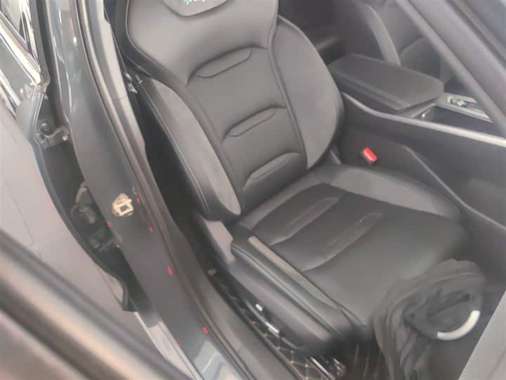 Фото 25 - Geely Preface