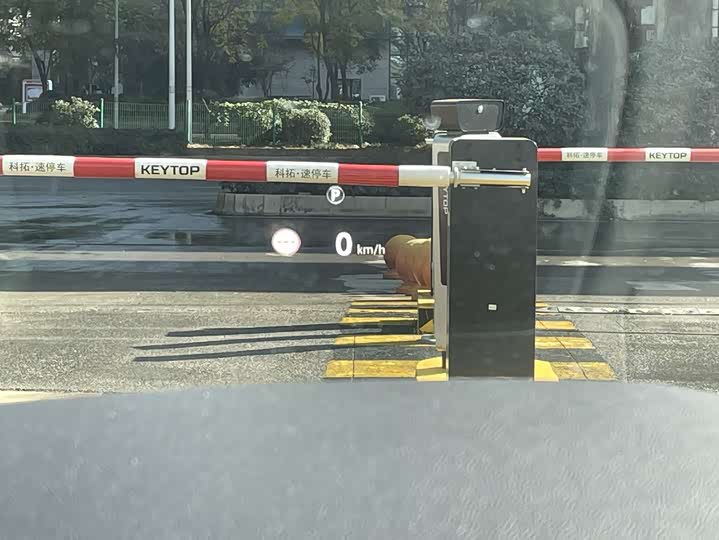 Фото 14 - Land Rover Range Rover Sport