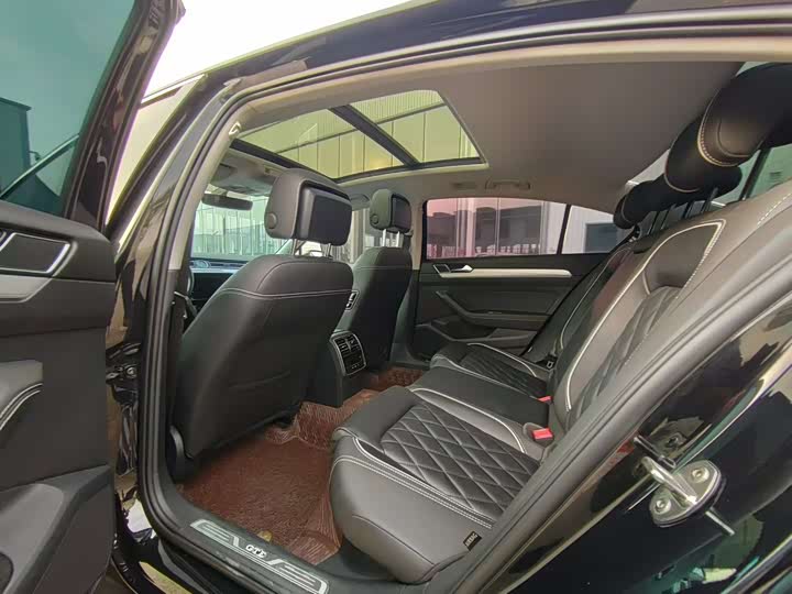 Фото 5 - Volkswagen Magotan GTE Hybrid