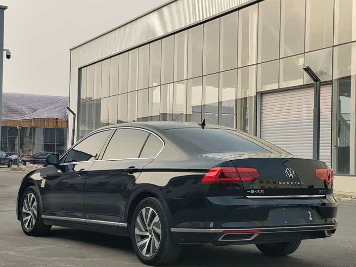 Фото 7 - Volkswagen Magotan GTE Hybrid