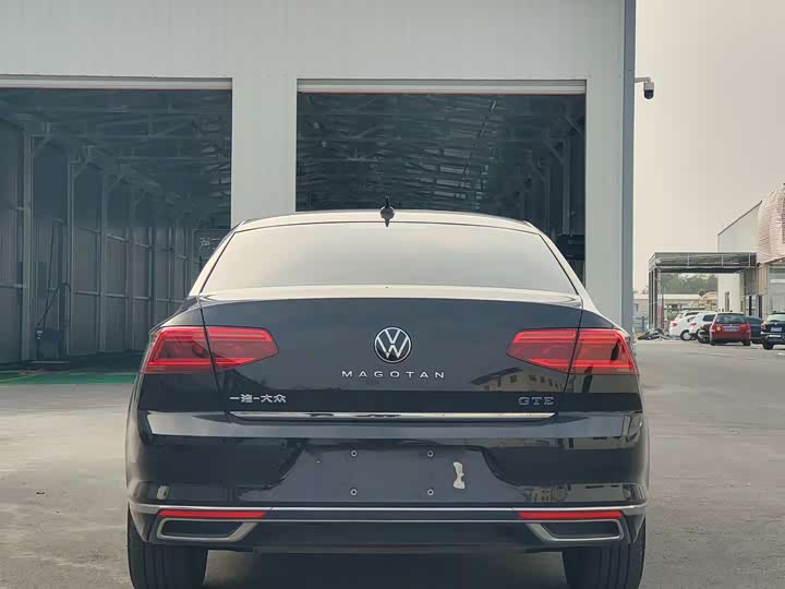 Фото 8 - Volkswagen Magotan GTE Hybrid