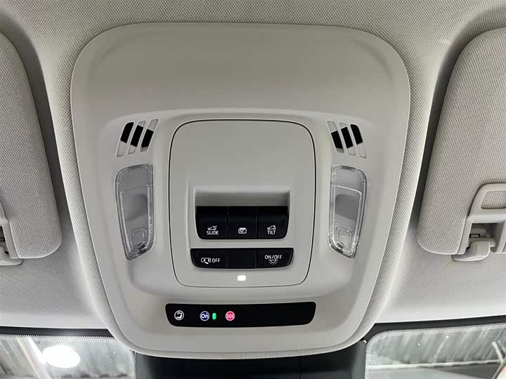 Фото 9 - Buick Envision Plus