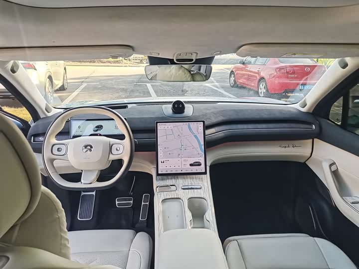 Фото 12 - Nio ES7