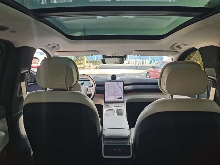 Фото 17 - Nio ES7