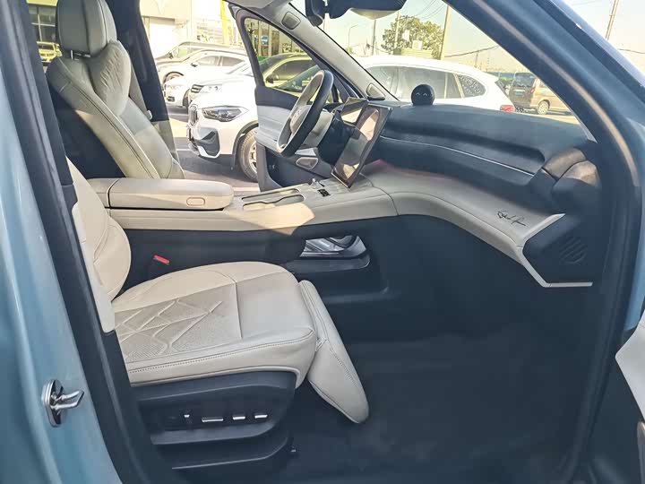 Фото 19 - Nio ES7