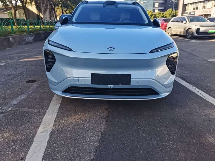 Фото 2 - Nio ES7