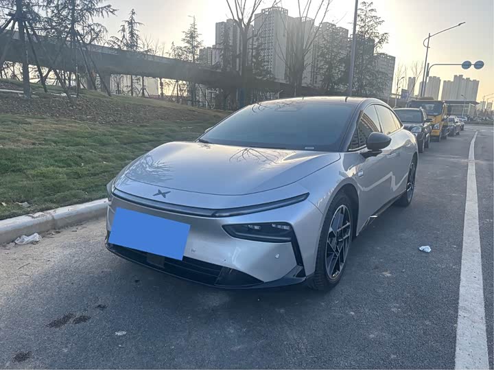 Фото 1 - XPeng F57