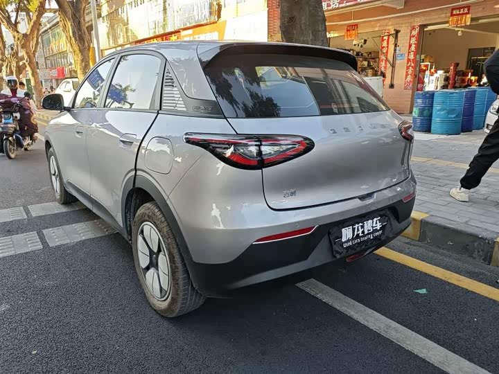 Фото 8 - Geely Galaxy Geome