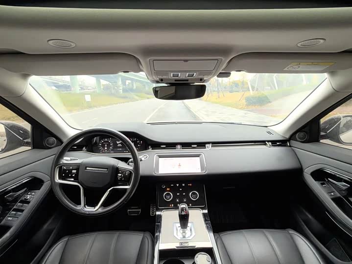 Фото 8 - Land Rover Range Rover Evoque L