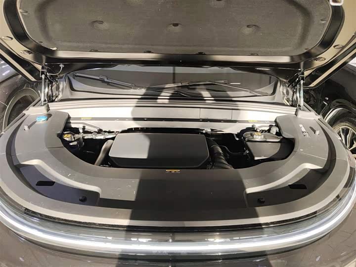 Фото 19 - LiXiang L7