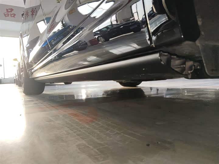 Фото 21 - LiXiang L7