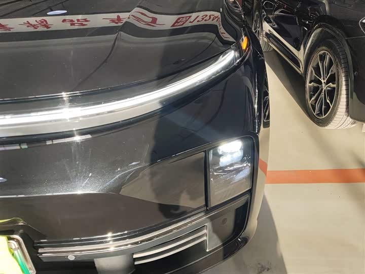 Фото 23 - LiXiang L7