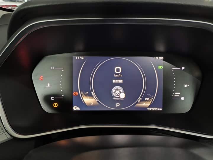 Фото 12 - Geely Preface