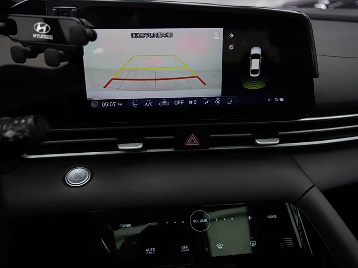 Фото 14 - Hyundai Elantra N line