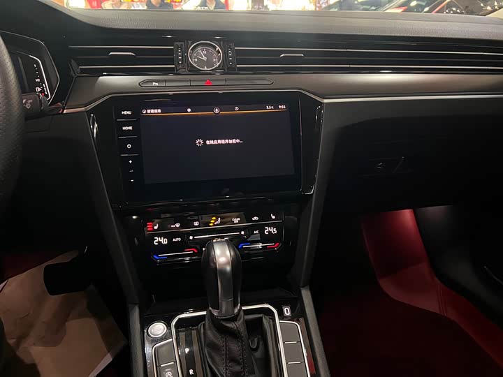 Фото 10 - Volkswagen Magotan