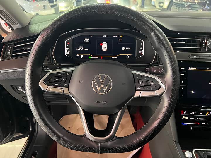 Фото 9 - Volkswagen Magotan