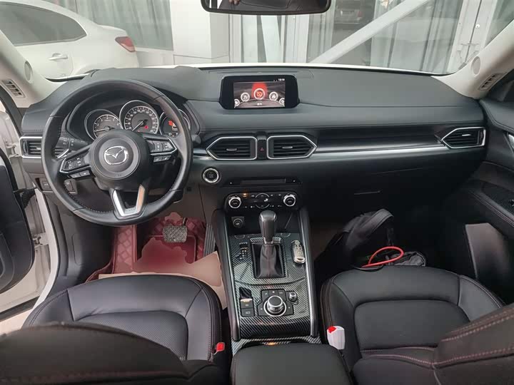 Фото 10 - Mazda CX-5