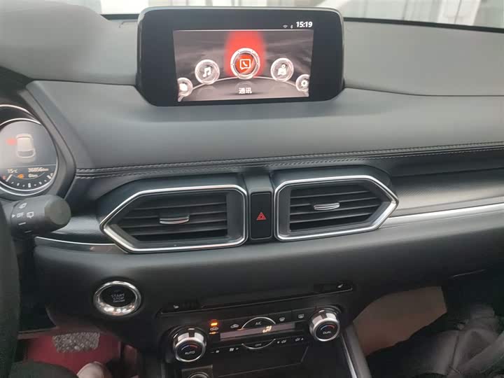 Фото 13 - Mazda CX-5