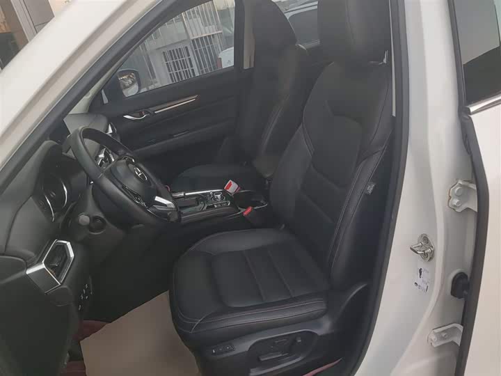 Фото 15 - Mazda CX-5