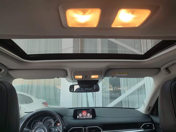 Фото 18 - Mazda CX-5