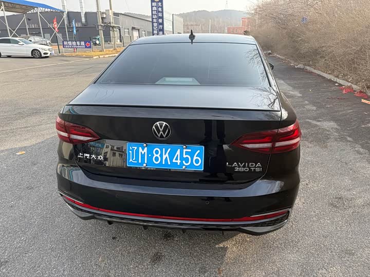 Фото 5 - Volkswagen Lavida