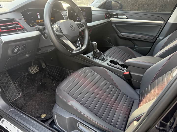 Фото 7 - Volkswagen Lavida