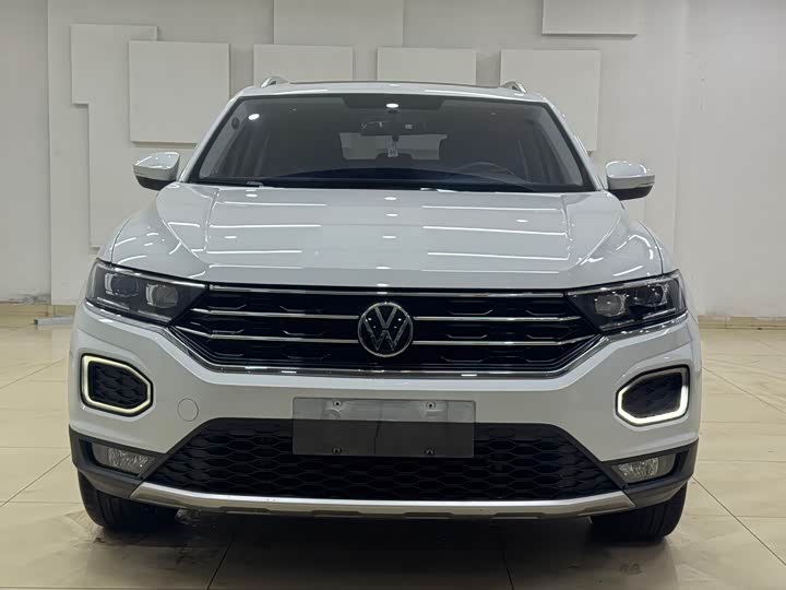 Фото 2 - Volkswagen T-Roc