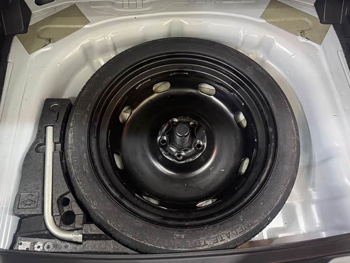 Фото 21 - Volkswagen T-Roc