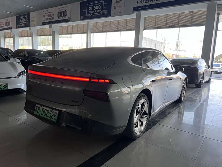 Фото 4 - XPeng P7