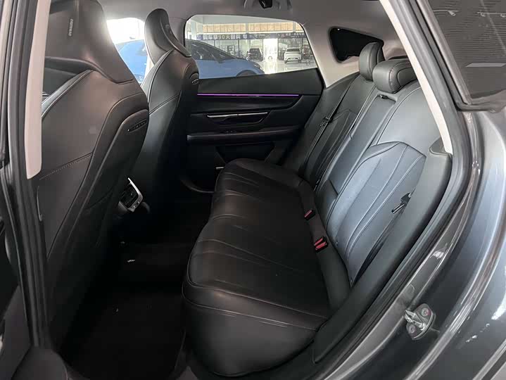 Фото 5 - XPeng P7