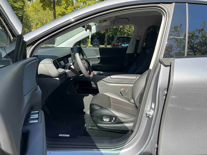 Фото 7 - XPeng G6