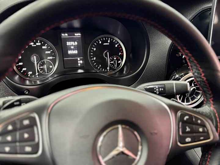 Фото 5 - Mercedes-Benz Vito