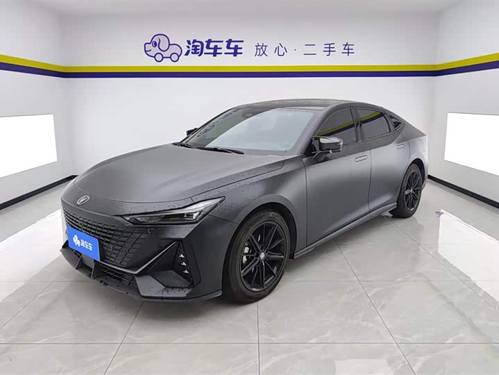 Фото 1 - Changan UNI-V