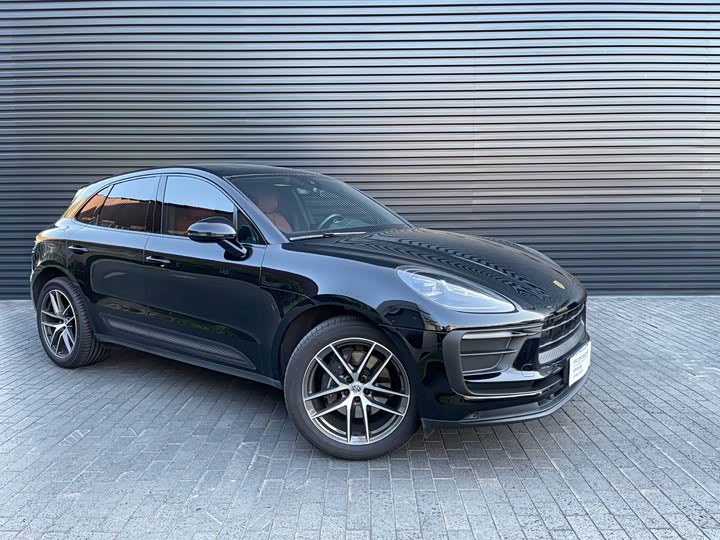 Фото 2 - Porsche Macan