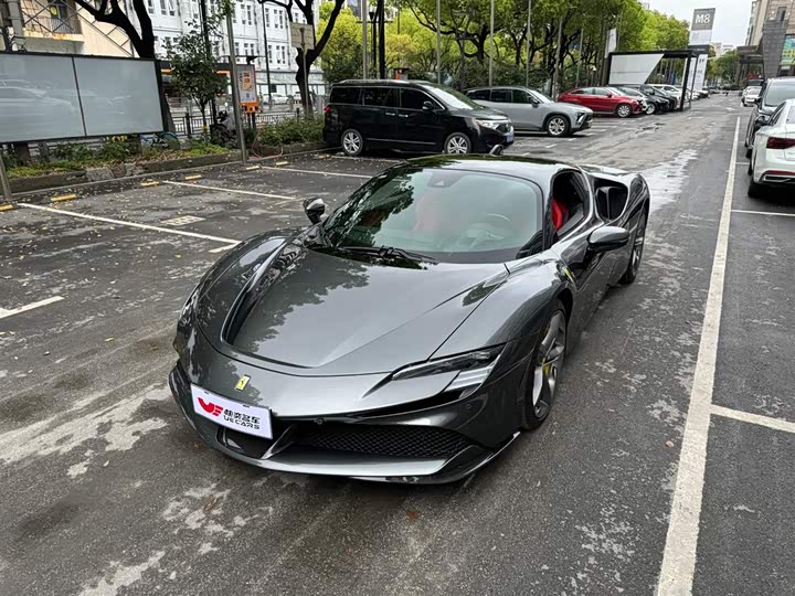 Фото 1 - Ferrari SF90