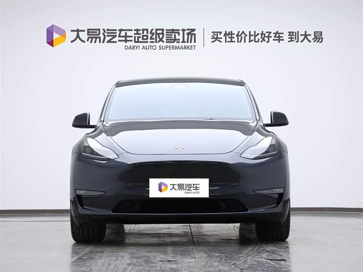 Фото 2 - Tesla Model Y