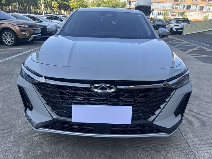 Фото 2 - Chery Arrizo 8