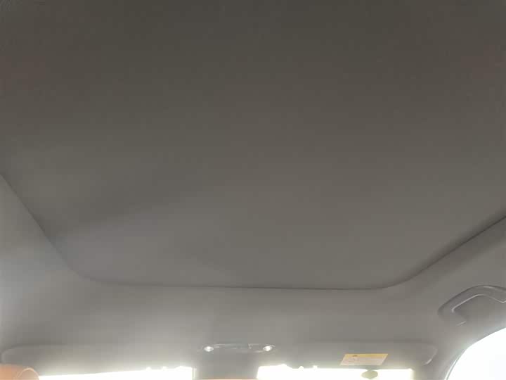 Фото 18 - Geely Galaxy L7