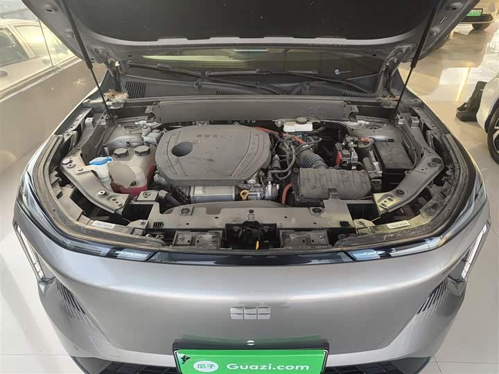 Фото 20 - Geely Galaxy L7