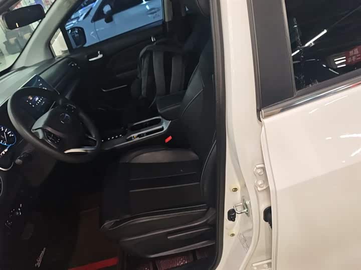 Фото 14 - GAC Trumpchi GS3