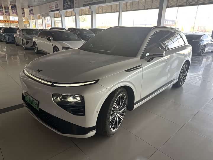 Фото 1 - XPeng G9