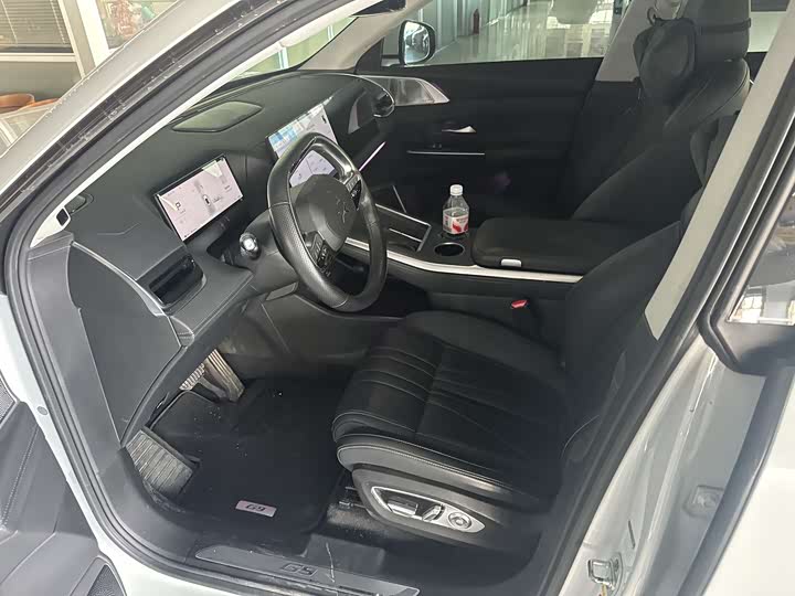 Фото 2 - XPeng G9