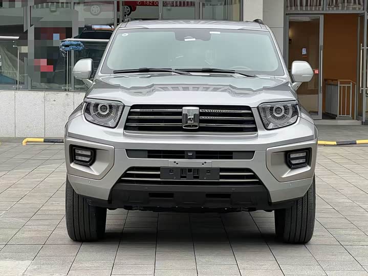 Фото 2 - Tank 700 Hybrid