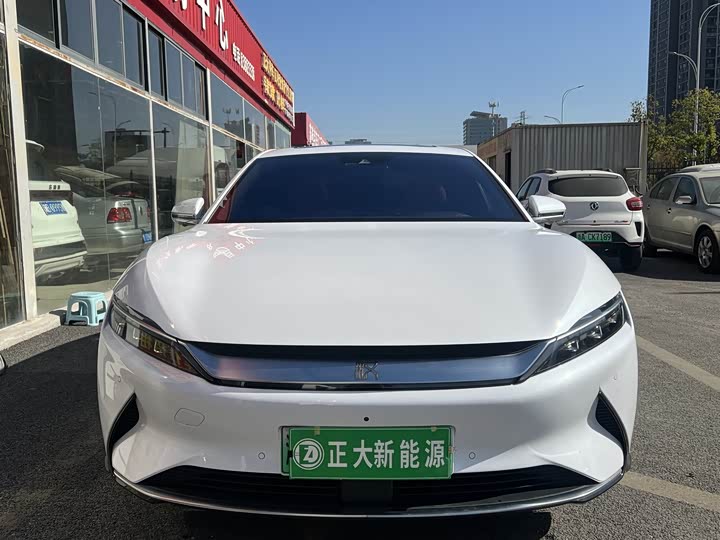 Фото 3 - BYD Han