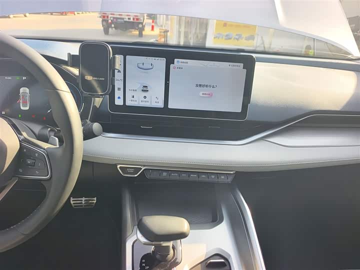 Фото 13 - Geely Preface